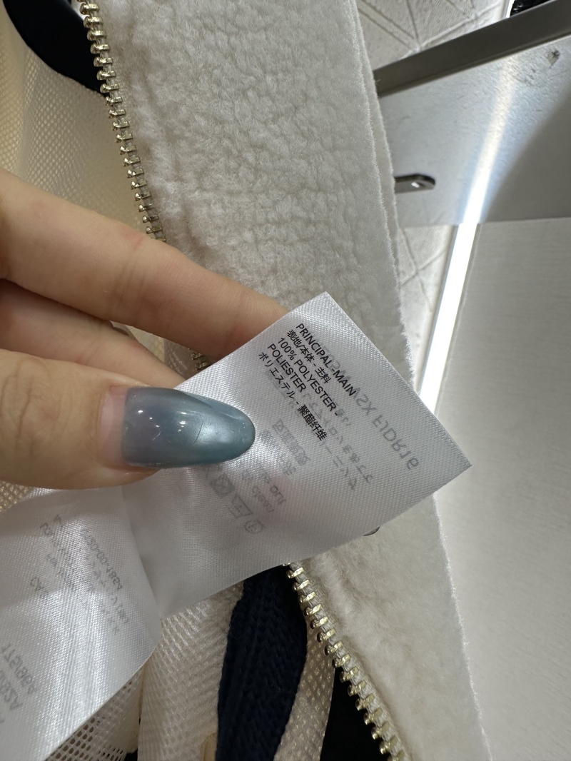 l0vis Vvtt0n outwear